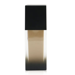 Huda Beauty FauxFilter Cheesecake 250G during application demonstrates even coverage