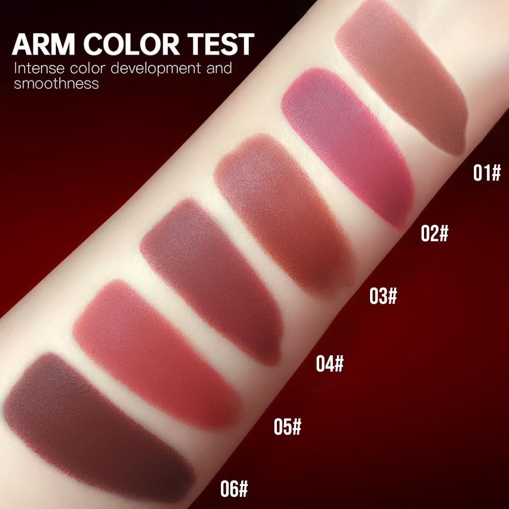 Hxssll Burnt Coral Lip Crayon offers vibrant shade with comfortable wear for sunny days.
