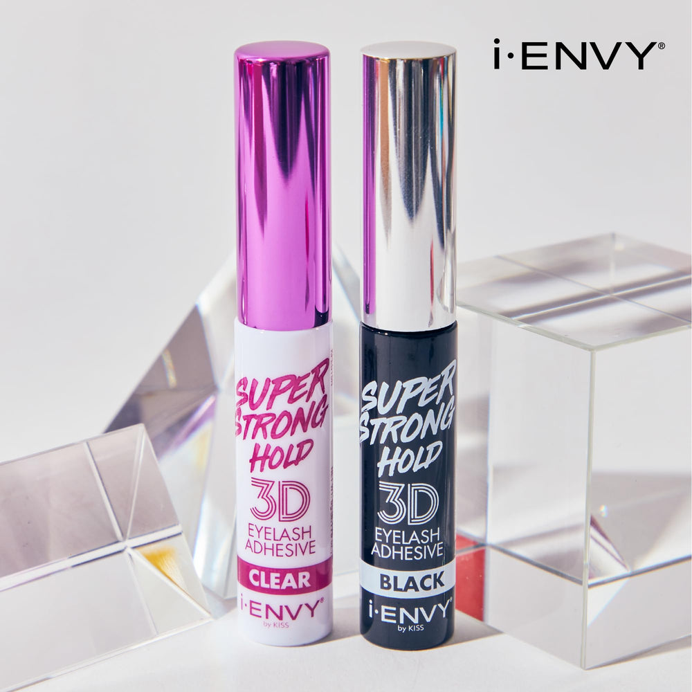 i-ENVY black glue option provides bold lash separation and definition