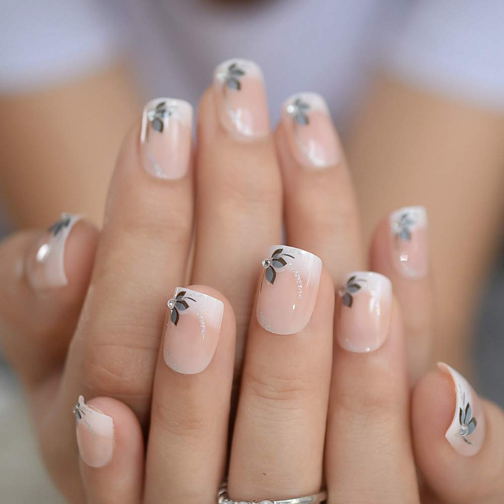 iBeautying press-on nails with rhinestones for a glossy night-out look