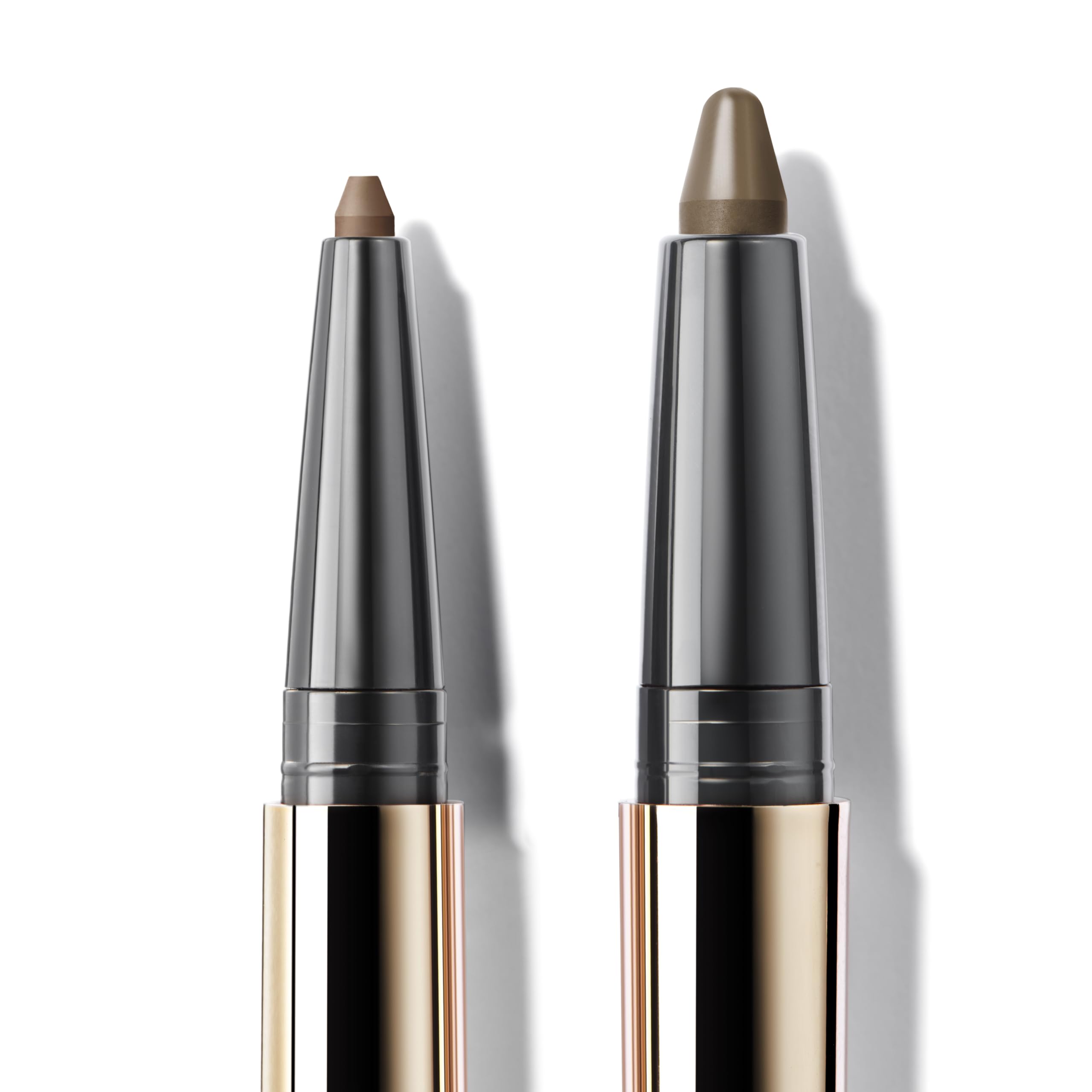 ICONIC LONDON Smokey Eye Duo chunky liner delivers bold, blendable color