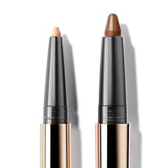 ICONIC LONDON Smokey Eye Duo precise liner defines lashes with bright, smoky impact