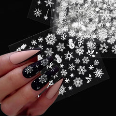 IDDFEVE Christmas Santa nail design adds playful holiday charm