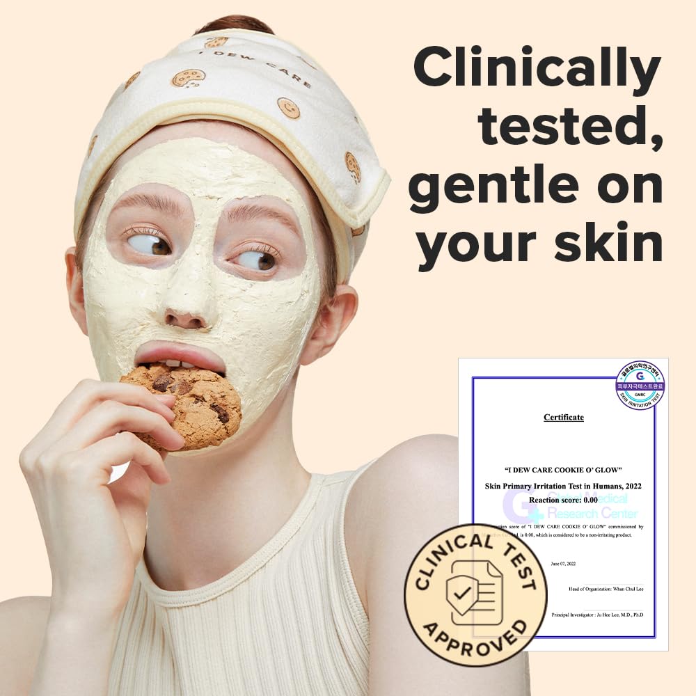 Compact 100 ml tub fits neatly in a teen skincare kit.