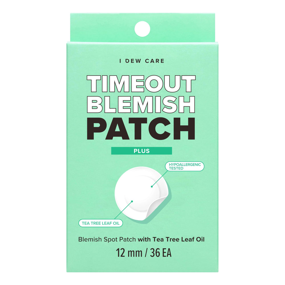 I DEW CARE Timeout Blemish Plus patch on skin absorbs impurities.