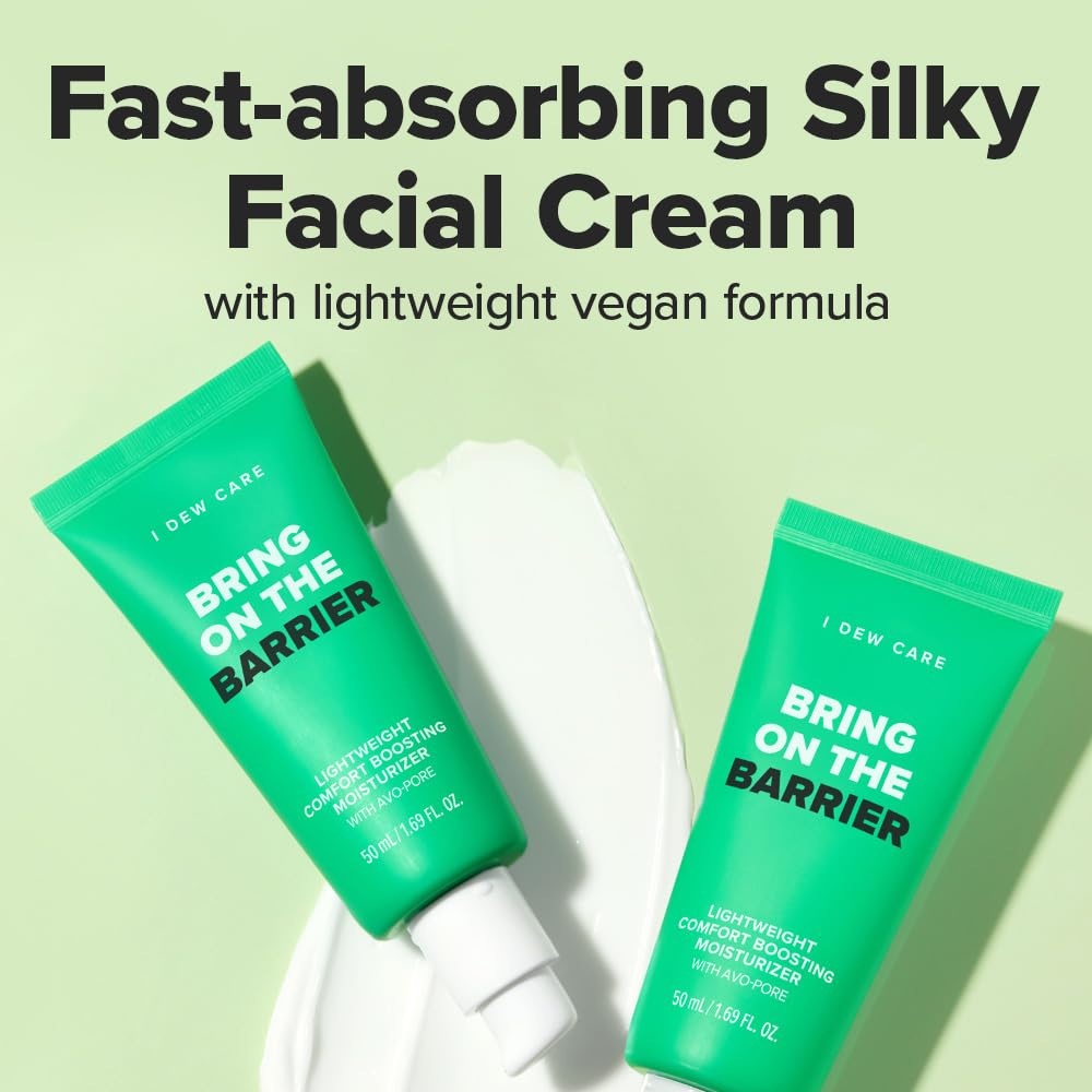 I DEW CARE Lightweight Boosting Moisturizer pump-top view promotes quick absorption without stickiness.