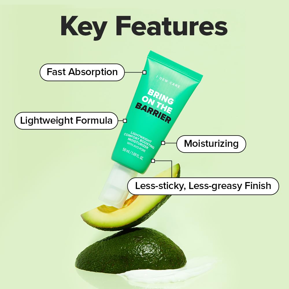 I DEW CARE Lightweight Boosting Moisturizer texture swirl highlights creamy hydration for balance.