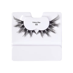Lash close-up reveals eye-lifting effect with ienvy Feline Vibe dramatic lashes.