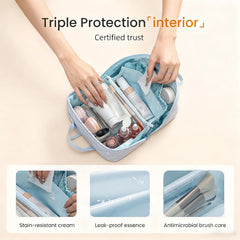 Ikokei triple-proof lining keeps liquids safely stored during travel.