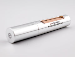 Il Makiage I'm Flawless concealer 09 swatch close-up for smooth coverage.