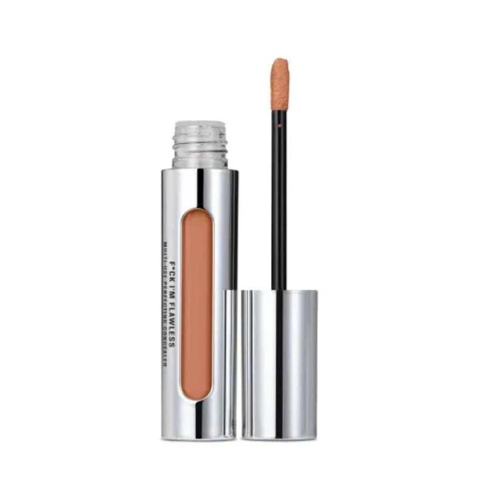 Il Makiage I'm Flawless Concealer 13 with flexible applicator for precise spot correcting