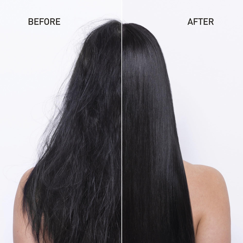 Il Salone Milano Glorious Moisturizing Conditioner texture swatch showing creamy consistency for detangled hair.