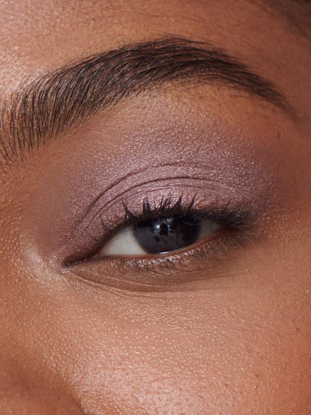 ILIA Chromatic Liquid Powder Eye Tint uses a water-based clean formula.