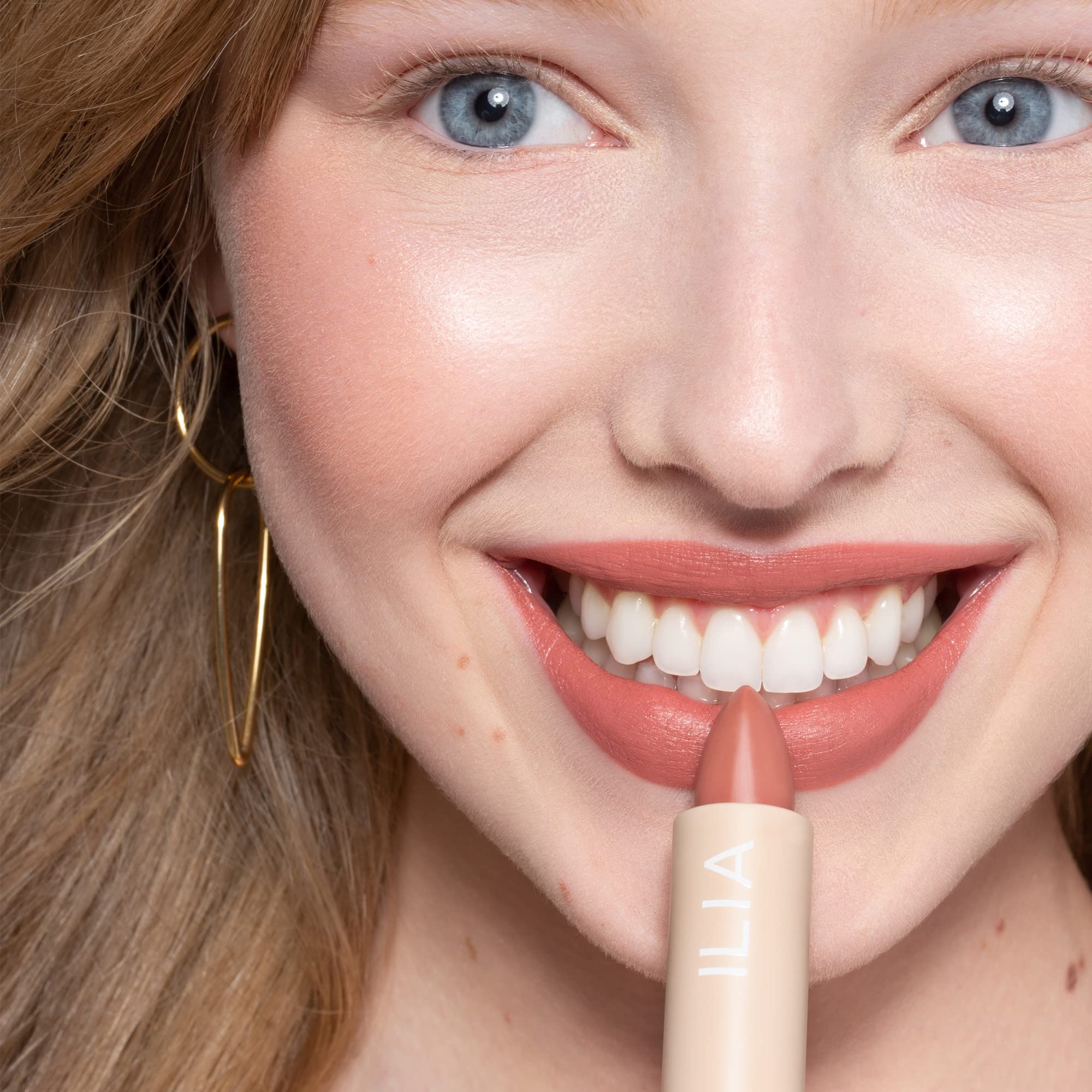 ILIA Color Block Lipstick Amberlight applied for smooth, comfortable lips.