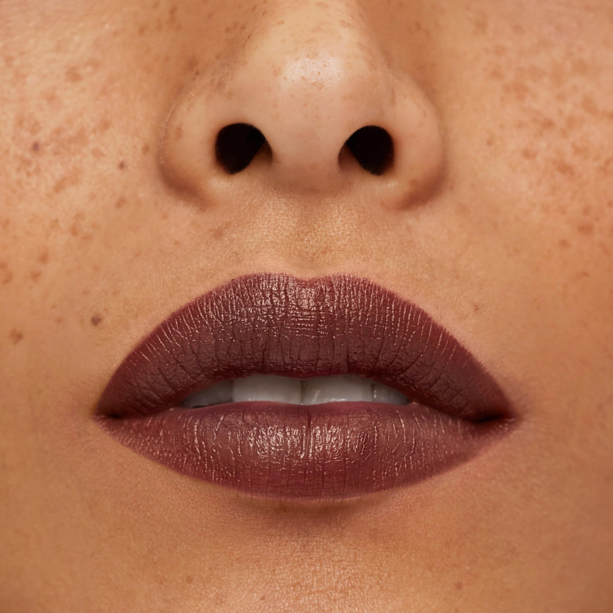 ILIA Lip Sketch Tableau brown hydration glow indicating nourished lips