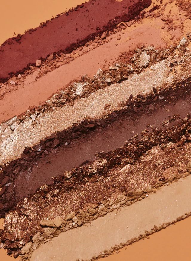 ILIA The Necessary Eyeshadow Palette recyclable mono-material compact design for eco-friendly packaging.