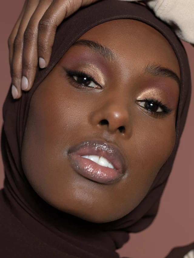 ILIA The Necessary Eyeshadow Palette shade lineup close-up highlights matte browns for everyday definition.
