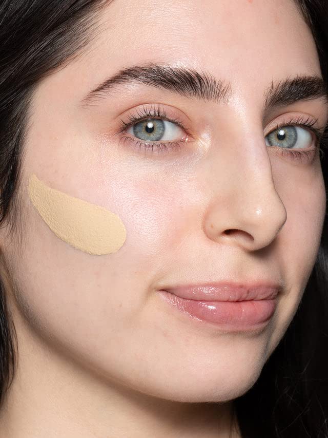 ILIA True Skin Serum Foundation on face delivering natural finish for everyday glow.