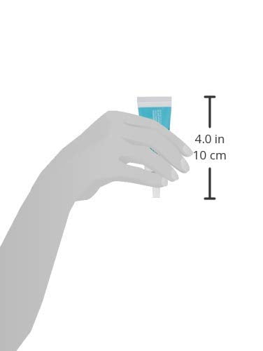 ILLUMINARÉ SPF 21 protection shields skin for daytime wear.