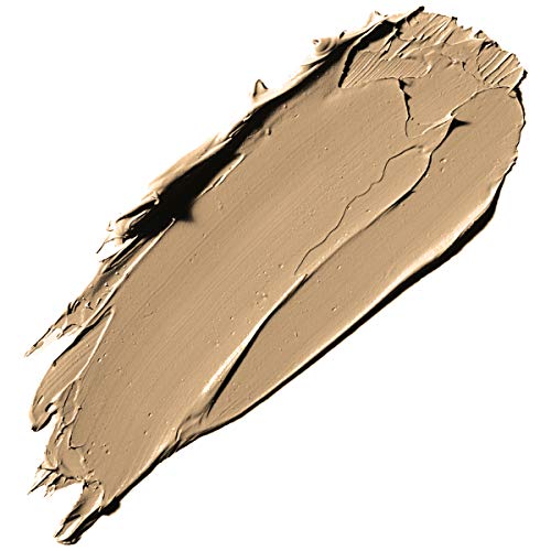 ILLUMINARE foundation with built-in primer for shine-free wear.