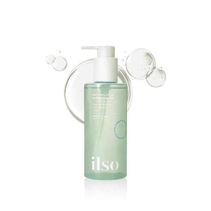 ilso Natural Mild Cleansing Oil bottle closeup demonstrates gentle makeup removal