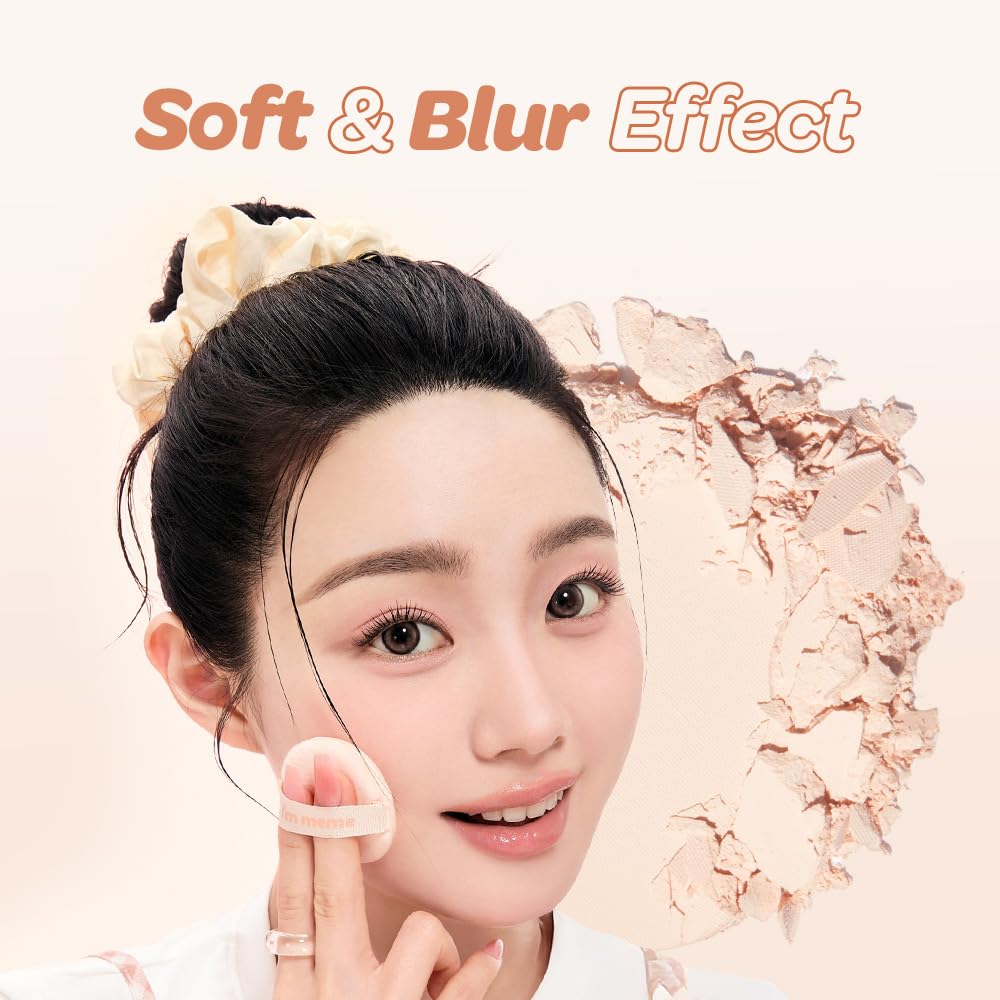 I'M MEME Compact opened to reveal fine, lightweight powder texture for quick touch-ups