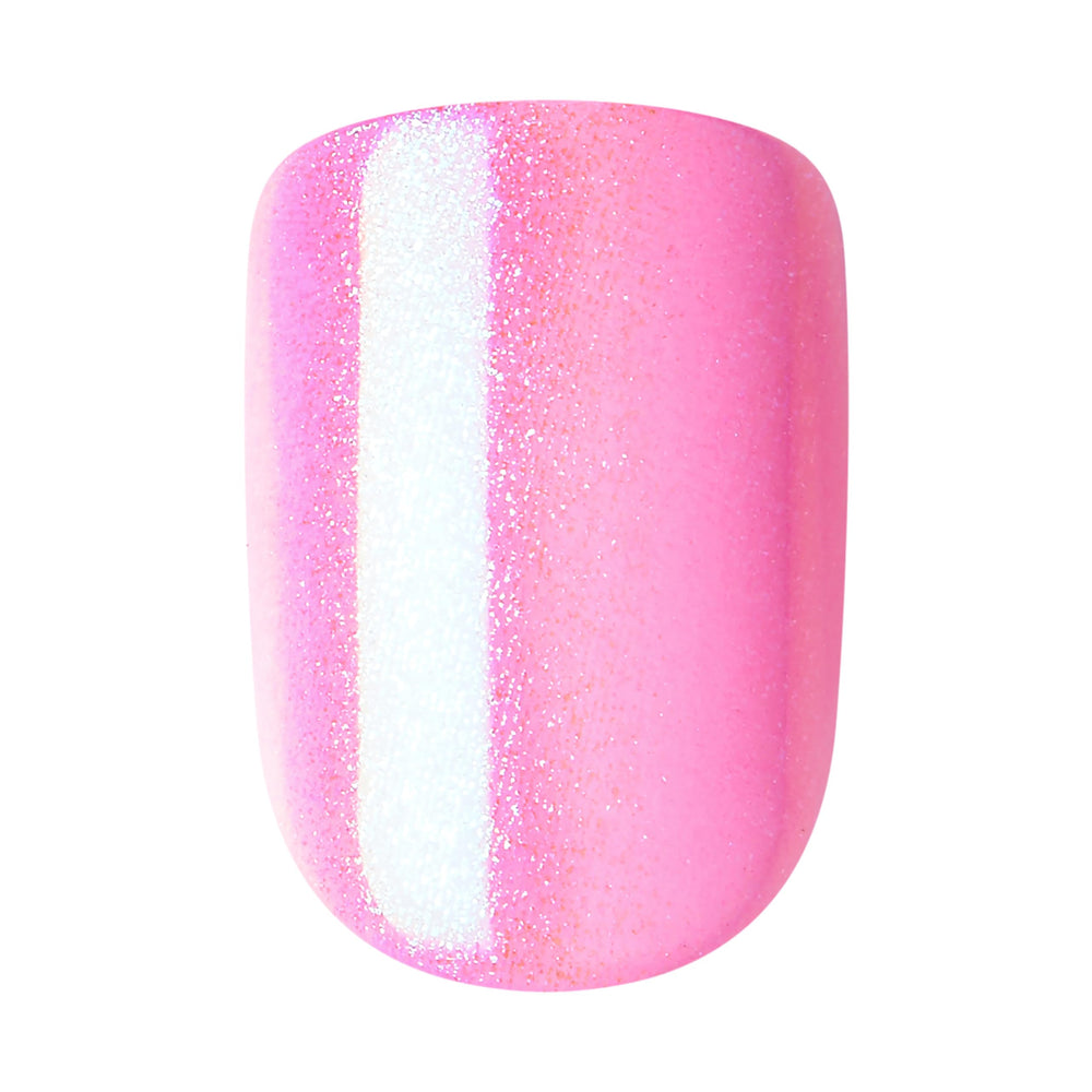 imPRESS squoval pink nails display for everyday chic