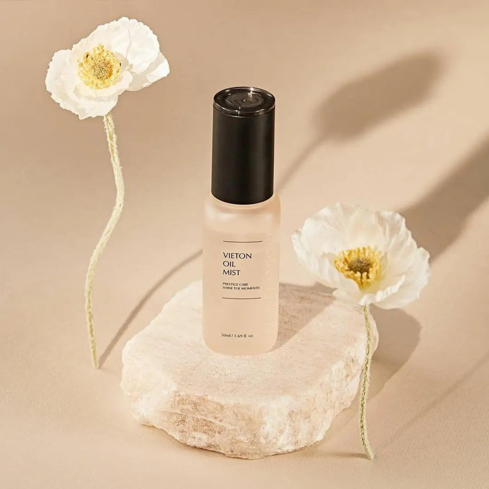 Travel-ready spray bottle for daily on-the-go hydration