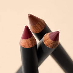 INIKA Lipstick Crayon Plum Wine defines lips with rich color and smooth definition.