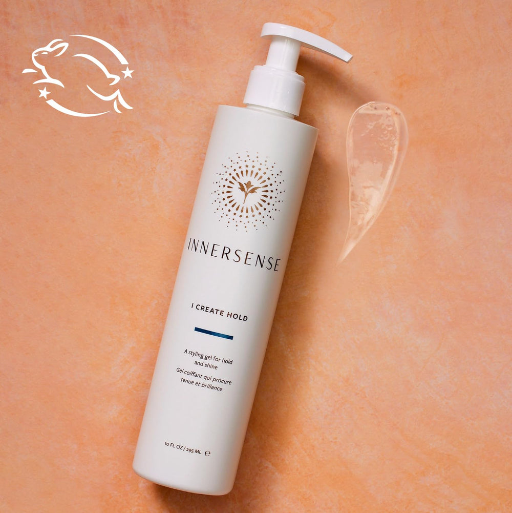 Hair styling with INNERSENSE I Create Hold gel defining curls and adding shine.