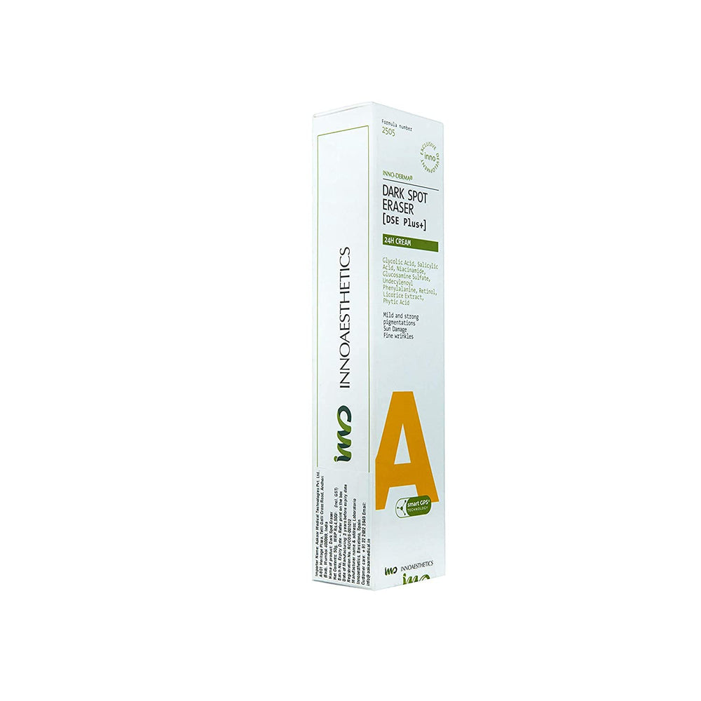 INNOAESTHETICS DSE Plus cream texture on skin sample suggesting smoothing and brightening potential.