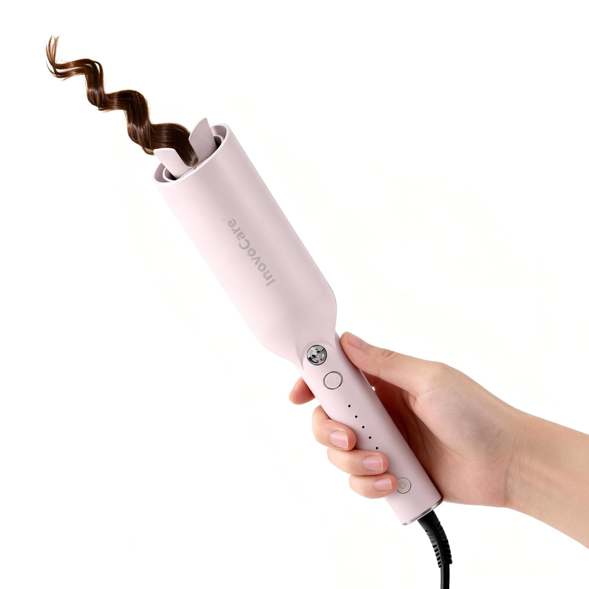 InovoCare CurlPro Plus long-barrel curling iron creates smooth waves on long hair.
