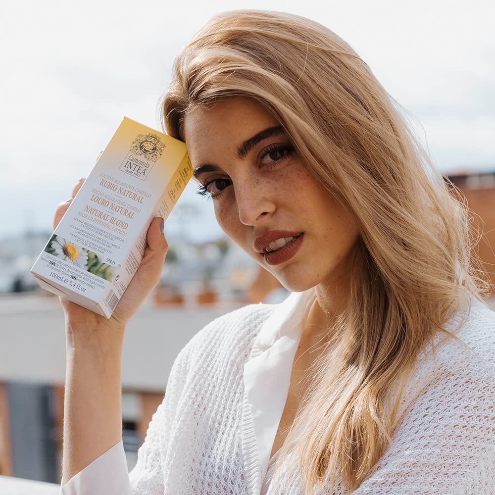 Intea high organic chamomile extract shown as a key natural ingredient.