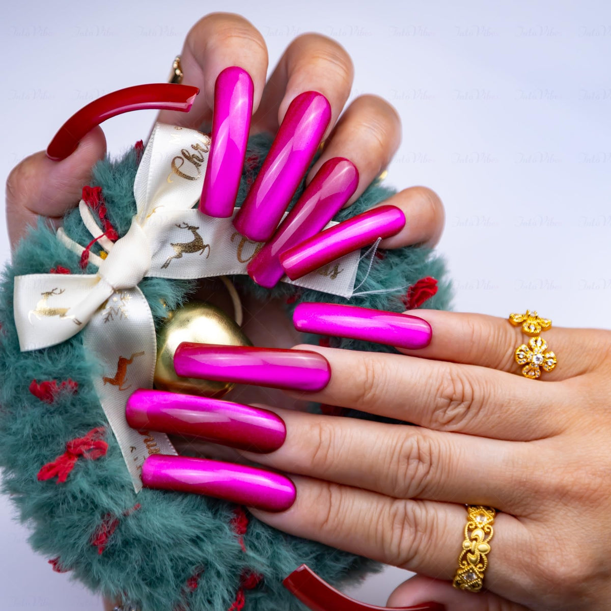 IntoVibes Purple Shimmer XL nails with curved down groove for a natural, salon-quality look.