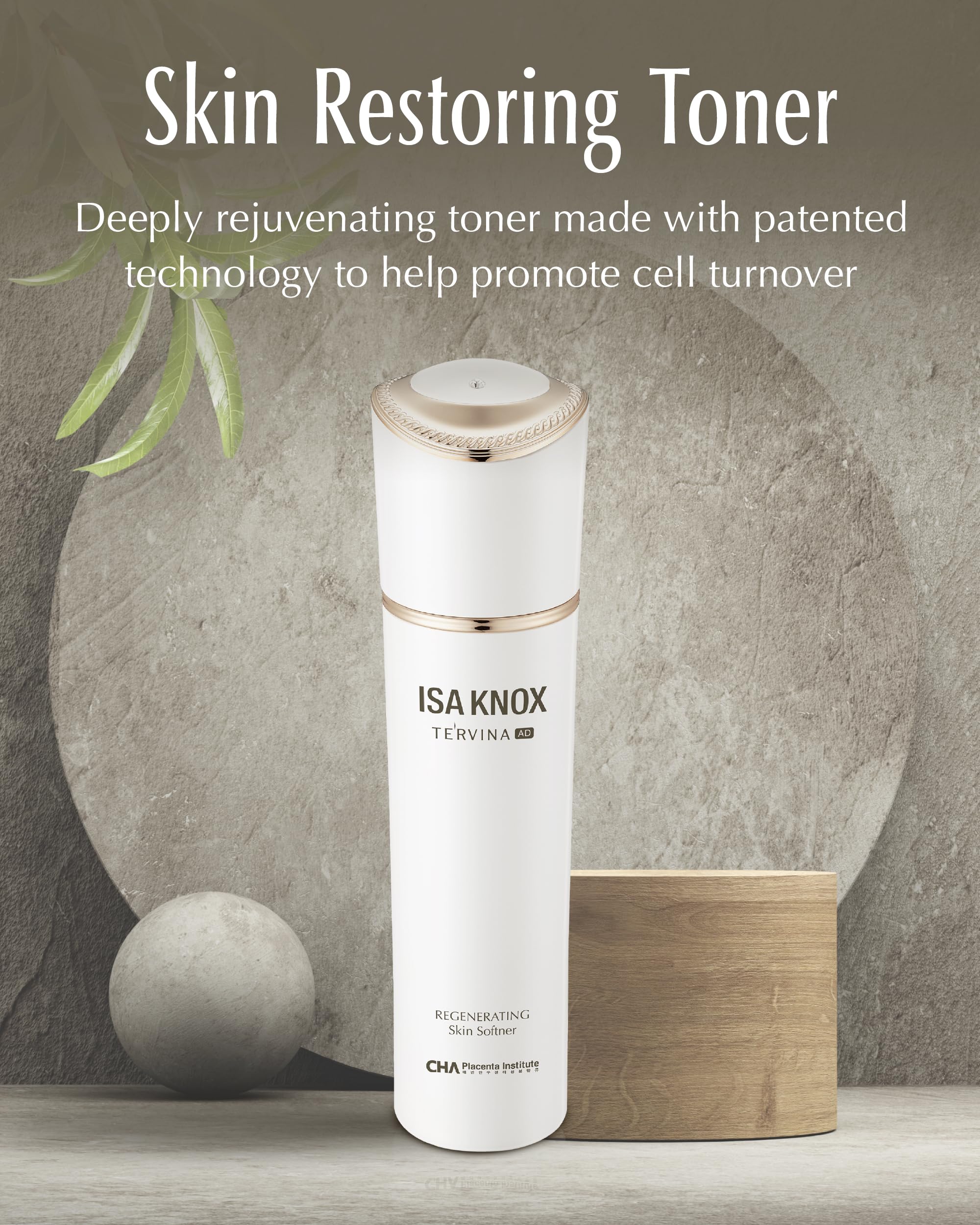 ISA KNOX TE'RVINA AD toner application for a refreshed, hydrated glow.