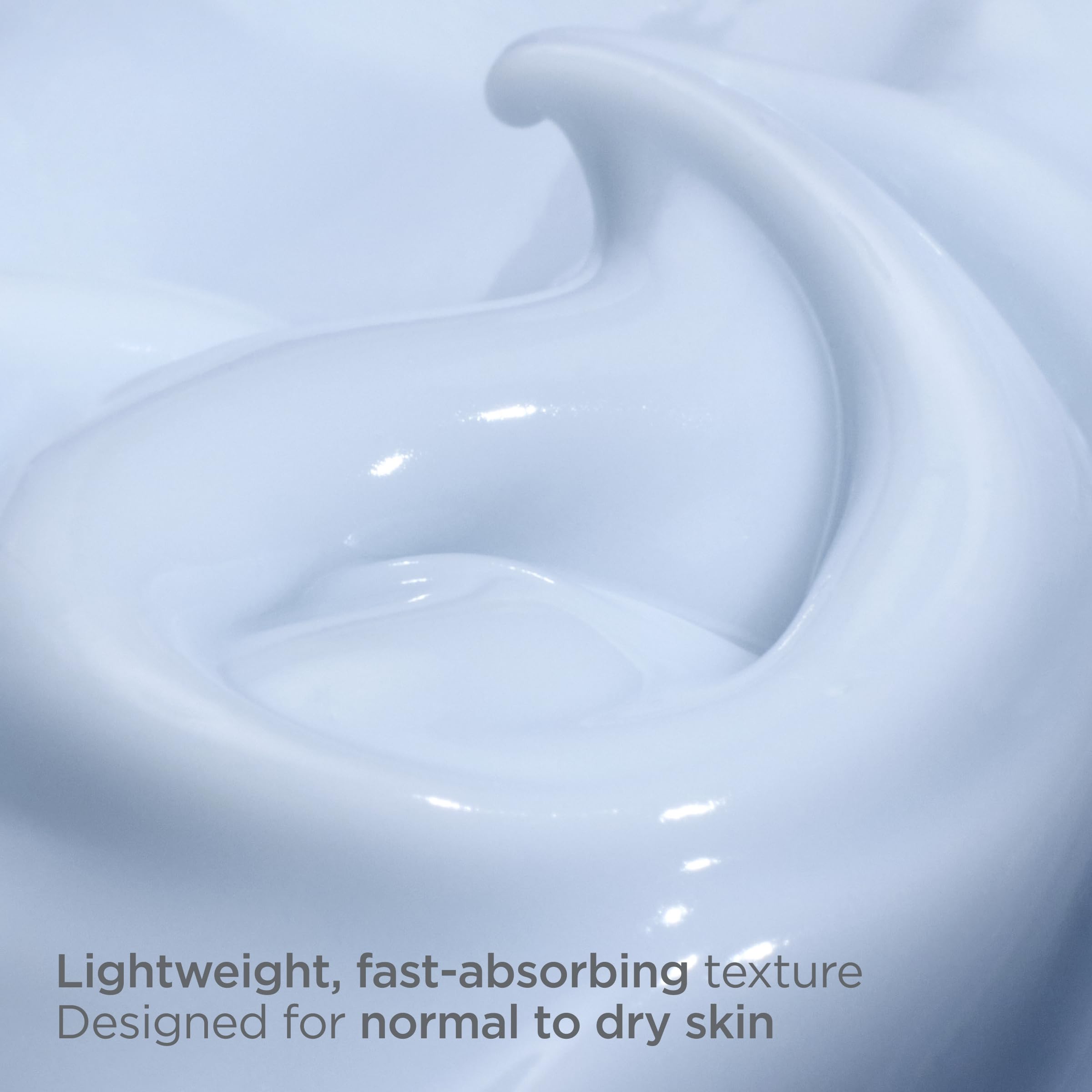 ISDIN Isdinceutics Hyaluronic Moisture application on hands demonstrates quick absorption.