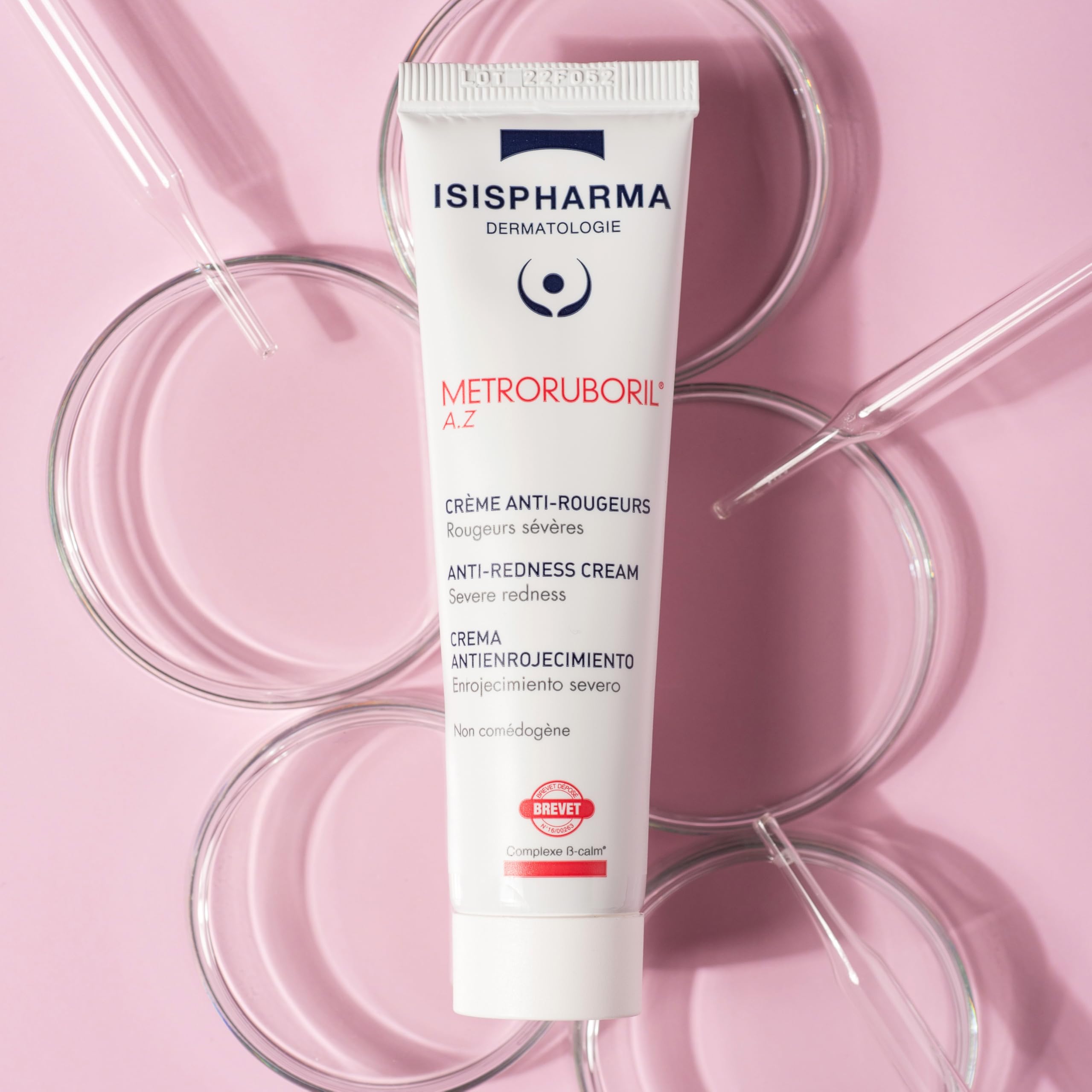 IsisPharma Azelaic acid 15 percent ingredient spotlight for even-toned complexion.