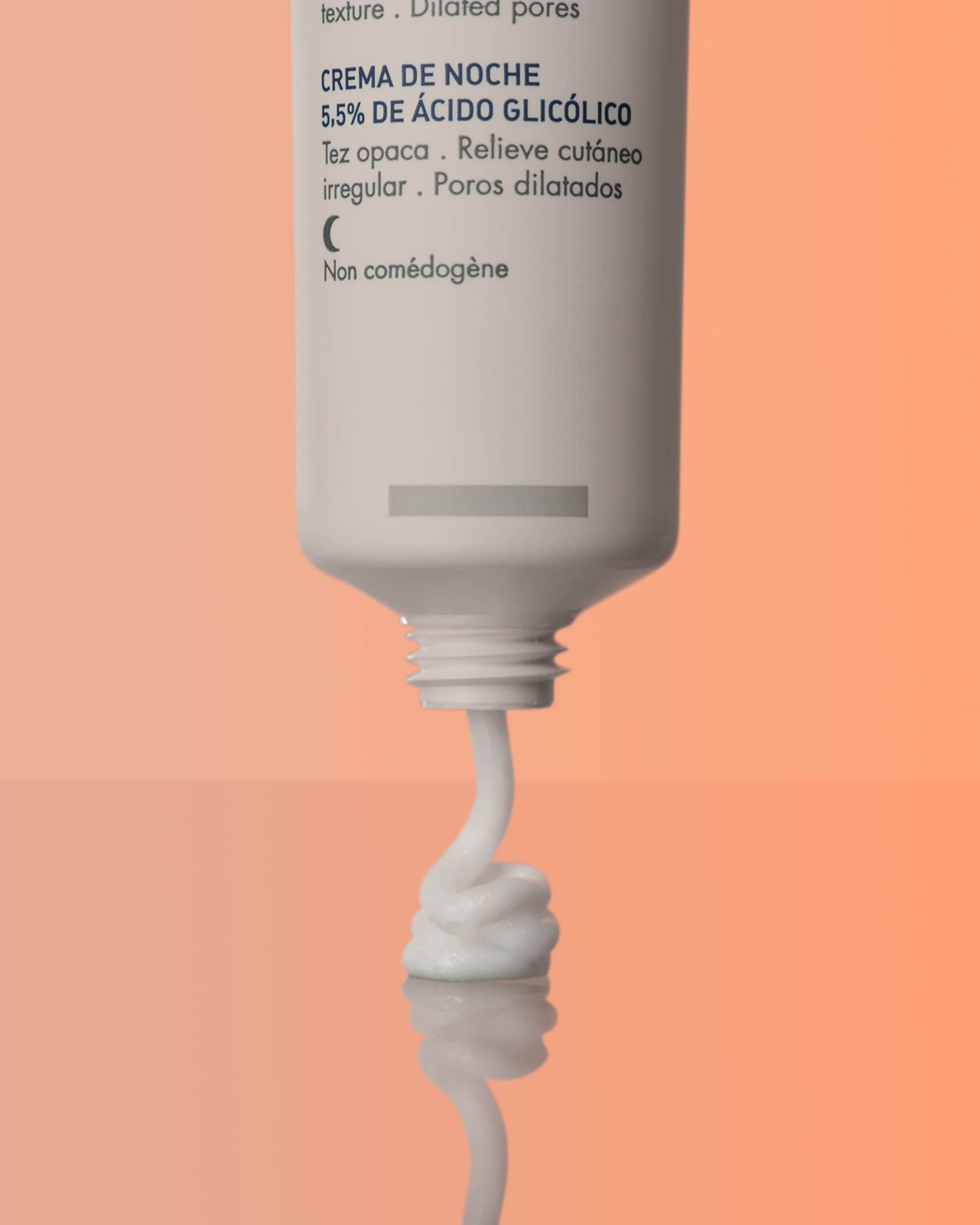 Packaging of IsisPharma Glyco-A Soft Peeling highlights the complete peel range.