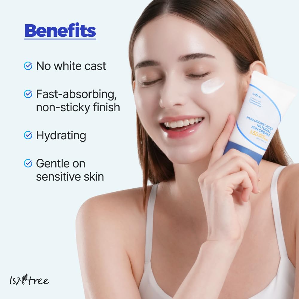 ISNTREE Hyaluronic Mineral Sunscreen application smear demonstrates smooth blending