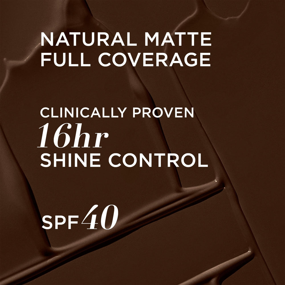 Texture close-up illustrating Air Licium blur technology for shine control.