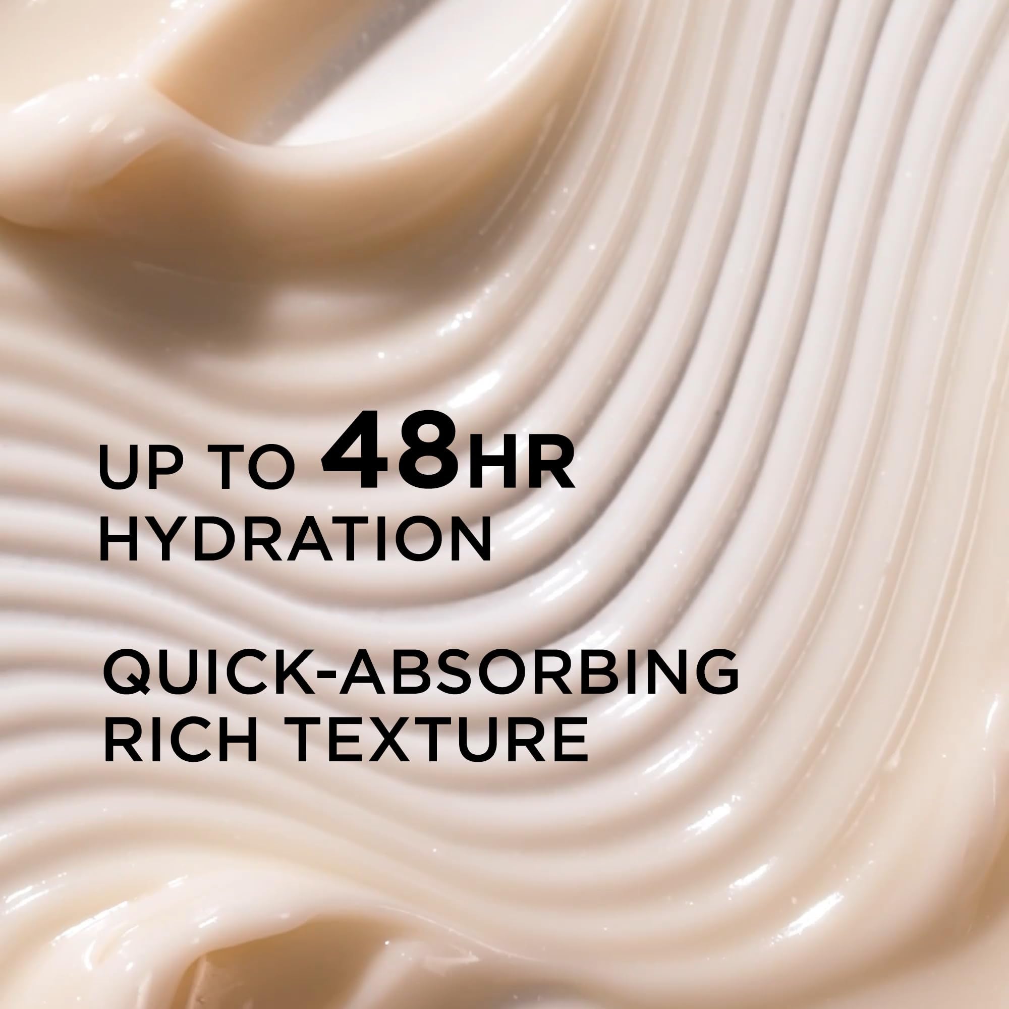 Close-up of IT Cosmetics Confidence in a Cream Jumbo cream texture for fast absorption