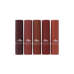 Italia Deluxe Burnt Orange swatch on lips shows warm, energetic daytime style