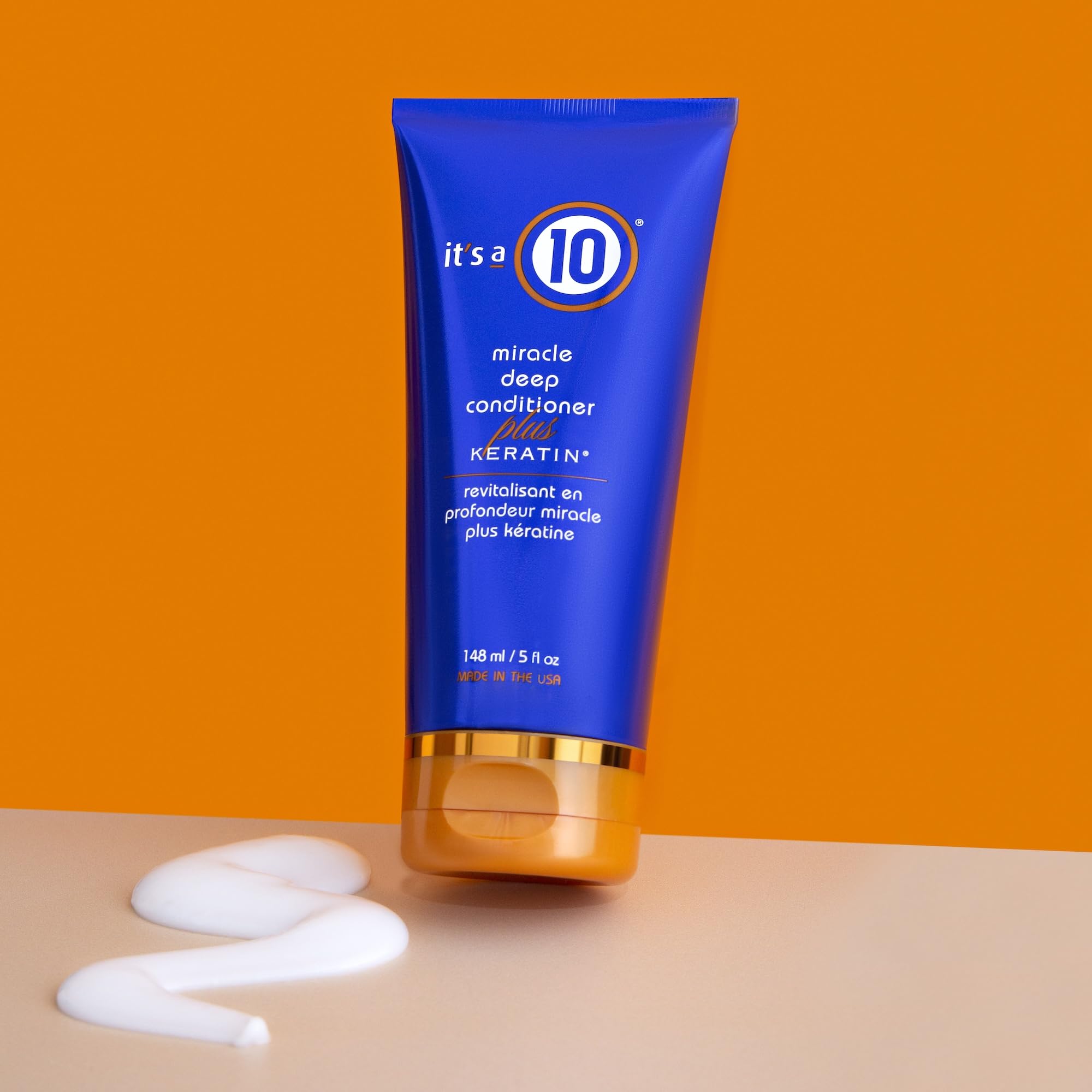It's A 10 Miracle Deep Conditioner Plus Keratin cream texture for smoother, frizz-controlled hair