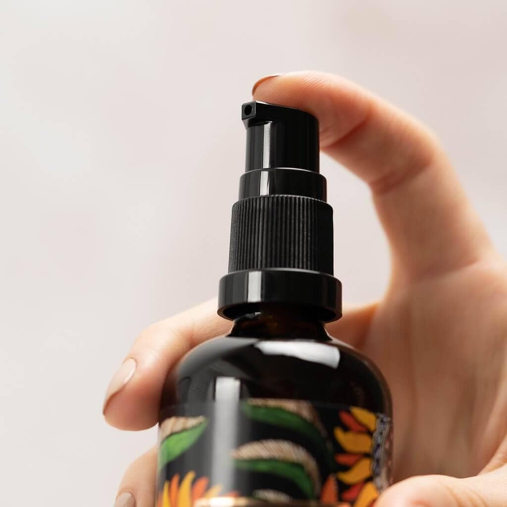 Elbow area with Iyura Balaayah oil for dry skin care