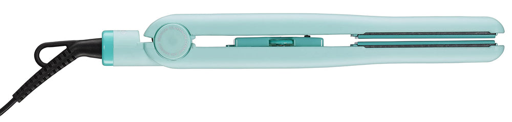IZUTECH BTX450 hair straightening in action for sleek results.