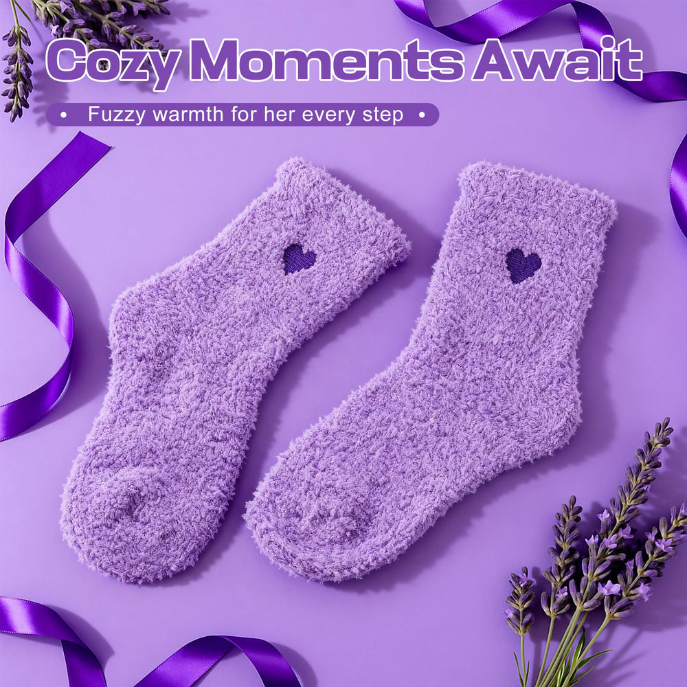 IZZUBIZ plush socks for cozy unwinding