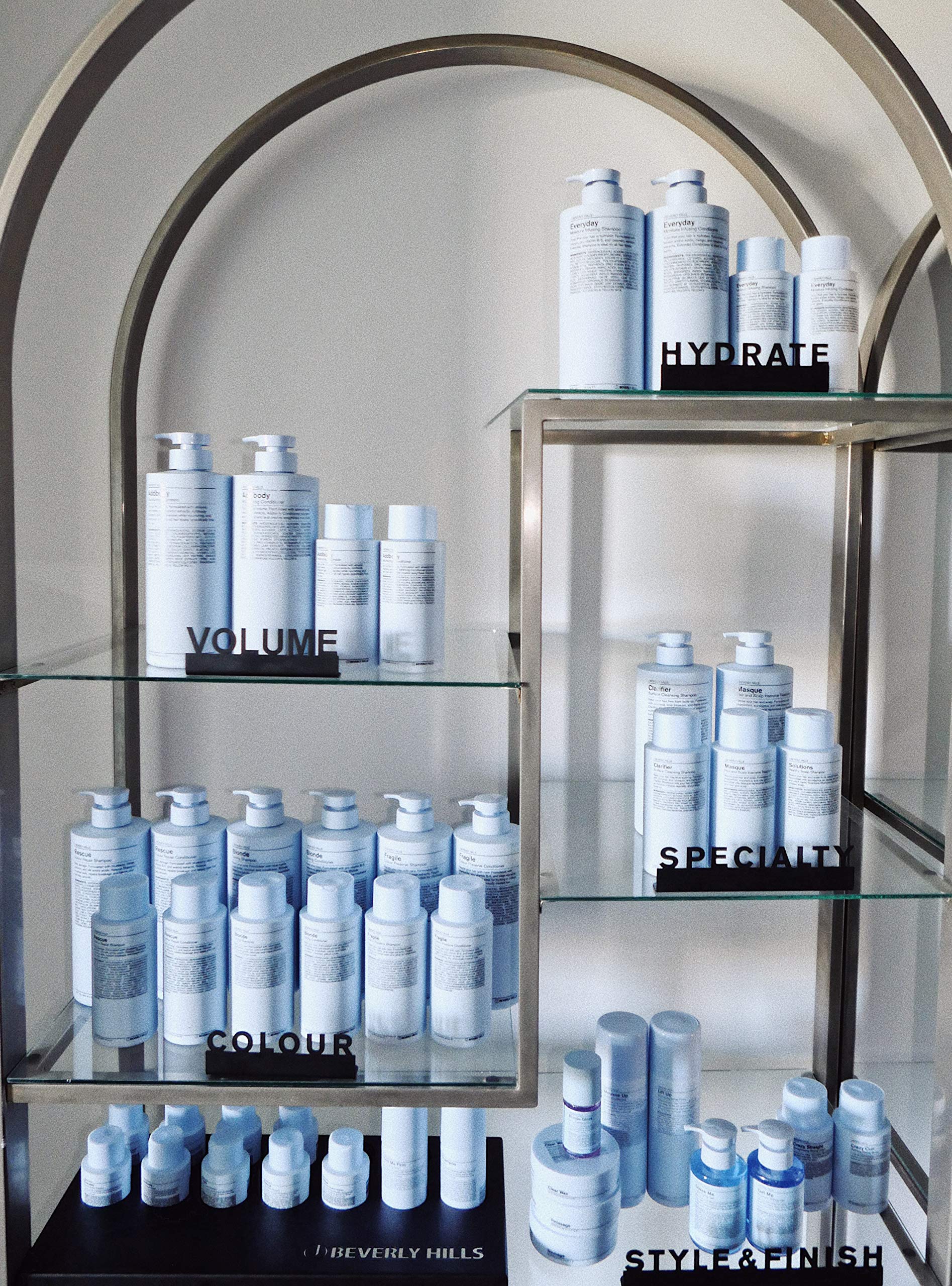 Applying conditioner to hair ends helps reduce split ends.