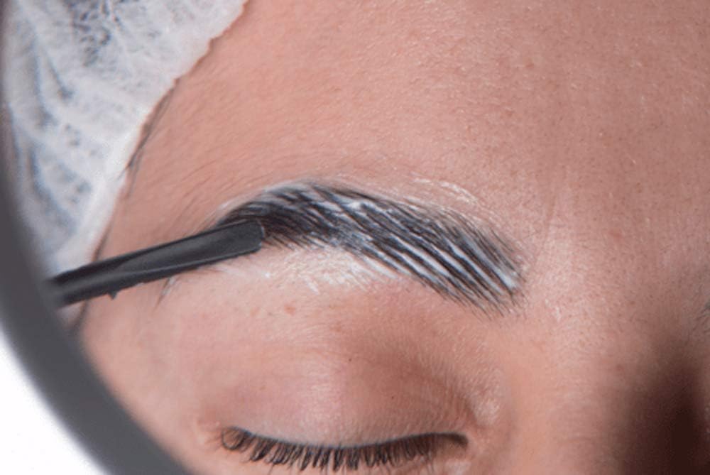 J Denis safe, easy brow treatment at home for everyday wear.