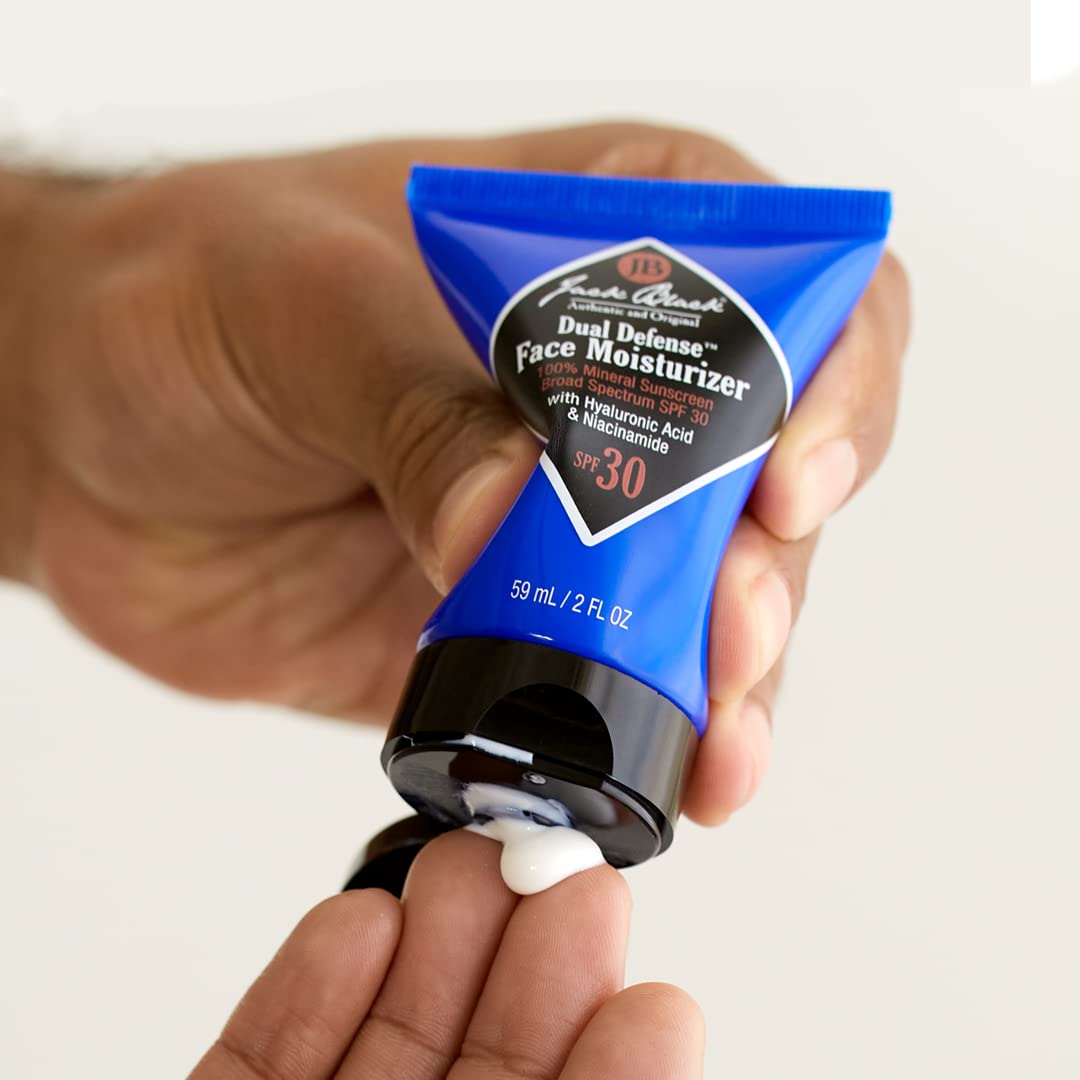 SPF 30 broad-spectrum label indicating UVA/UVB protection.