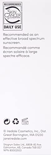 Reef-safe and water-resistant up to 40 minutes for outdoors.